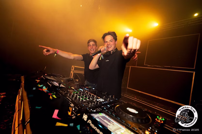 DJ foto 2