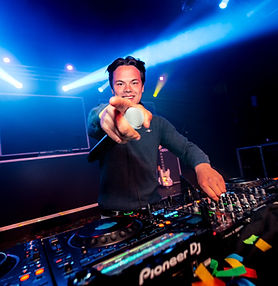 DJ's
